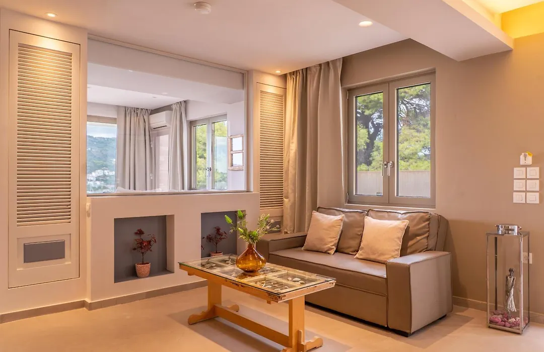 Core Luxury Suites (Adults Only)-1